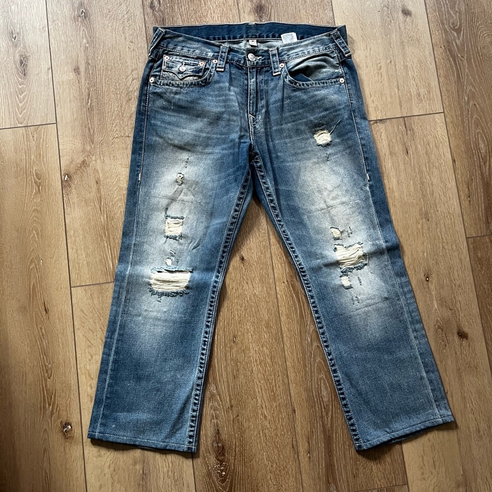 Men’s - True Religion - size 34 - straight blue jeans